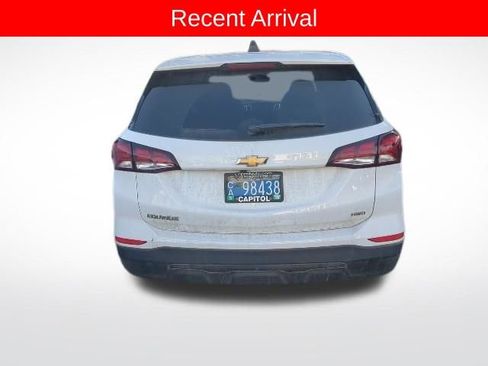 Used 2022 Chevrolet Equinox LS w/ LS Convenience Package image 8