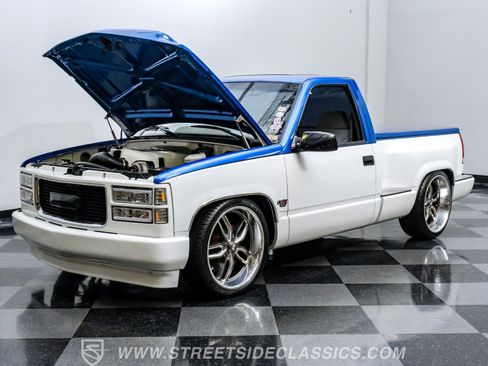 Used 1997 Chevrolet Silverado 1500 2WD Regular Cab image 36