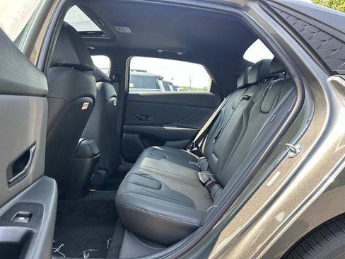 New 2026 Hyundai Elantra Limited FWD image 5