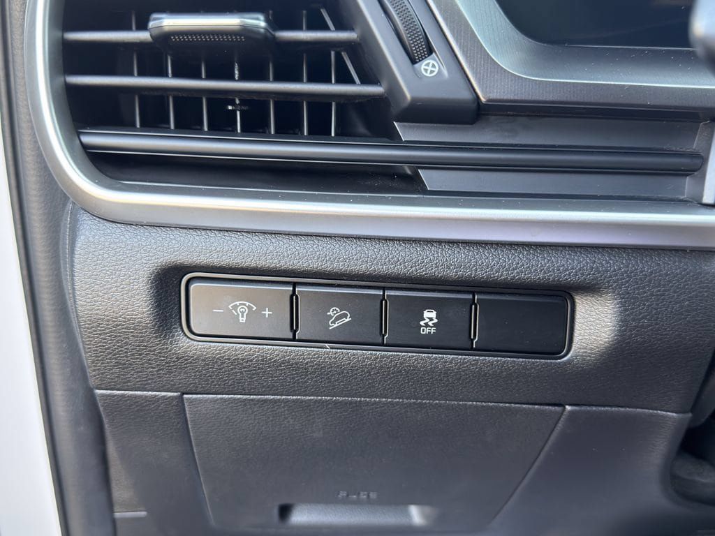 Certified 2023 Kia Telluride S w/ S Sunroof Package AWD/4WD image 27