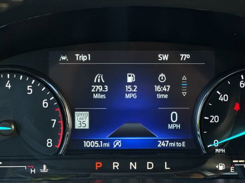 Used 2024 Ford Explorer Limited w/ Equipment Group 301A image 31