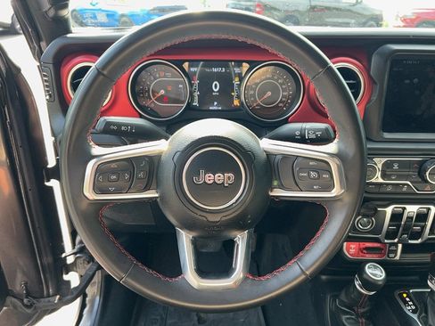 Used 2023 Jeep Gladiator Rubicon w/ LED Lighting Group AWD/4WD image 18