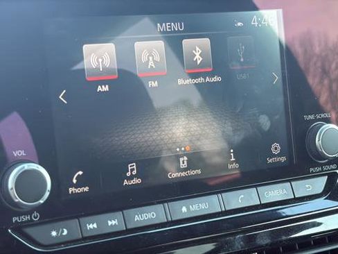 Used 2024 Nissan Pathfinder Rock Creek AWD/4WD image 13