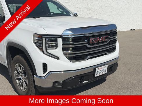 Used 2026 GMC Sierra 1500 SLT AWD/4WD image 6