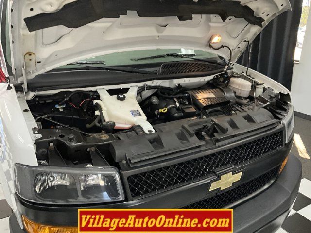 Used 2020 Chevrolet Express 2500 w/ Safety Package RWD image 31