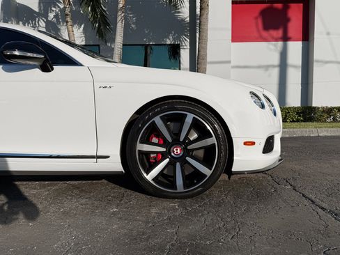 Used 2015 Bentley Continental GT V8 S image 4