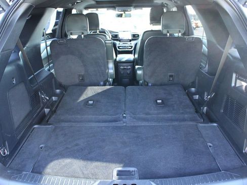 Used 2022 Ford Explorer Timberline w/ Timberline Technology Package image 11