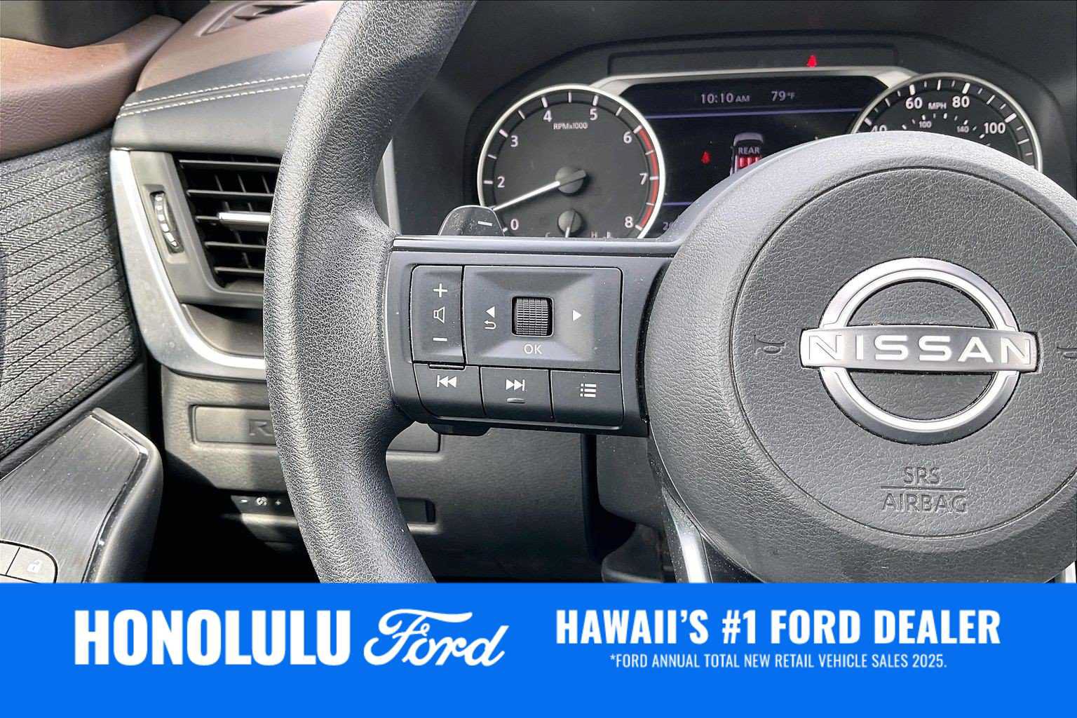Used 2023 Nissan Rogue S FWD image 24