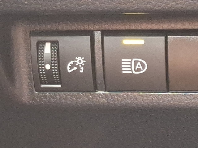 Used 2024 Toyota RAV4 Adventure AWD/4WD image 24