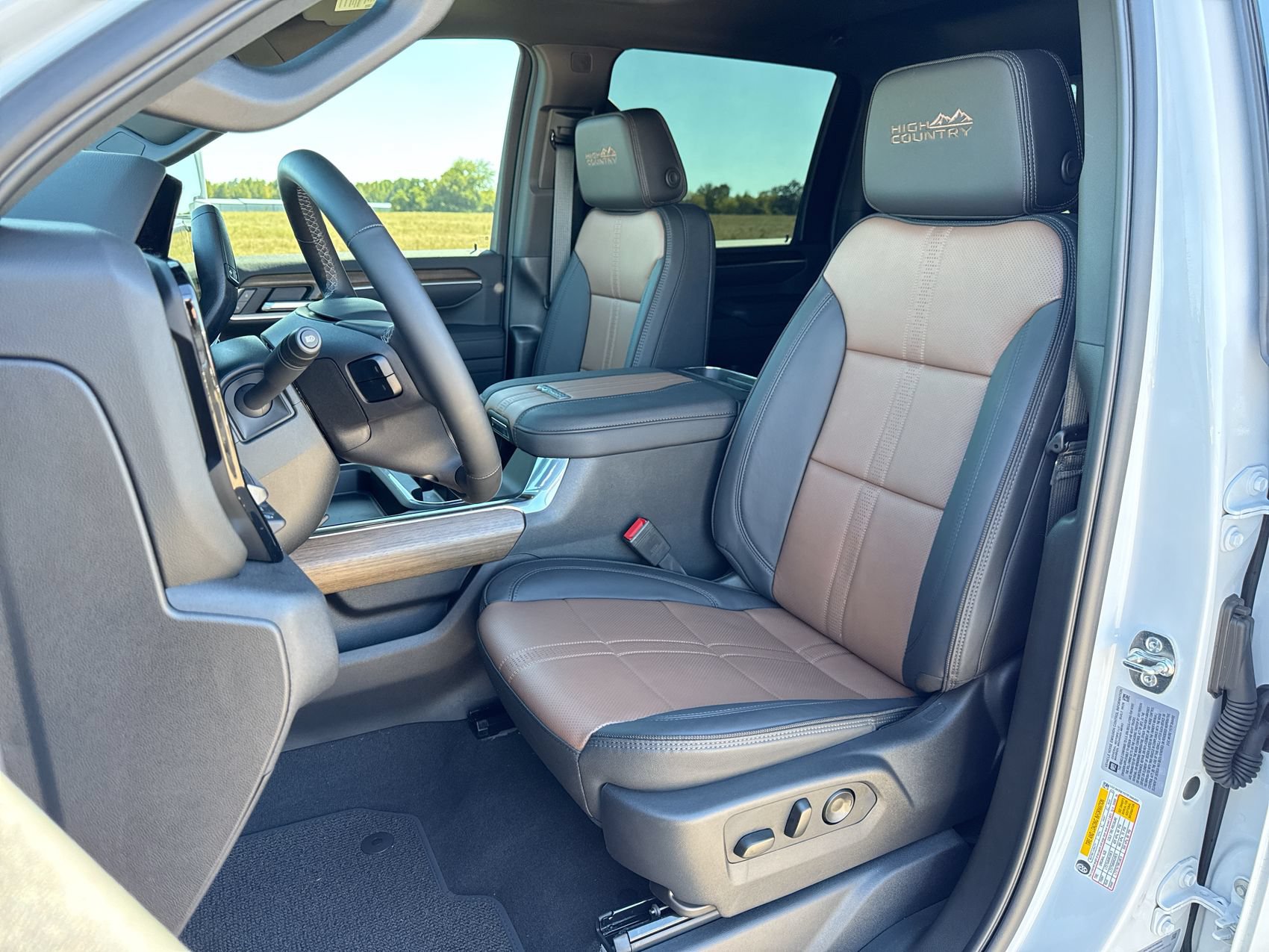 New 2026 Chevrolet Silverado 2500 High Country w/ Technology Package AWD/4WD image 11