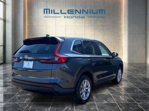 Used 2023 Honda CR-V EX-L image 5