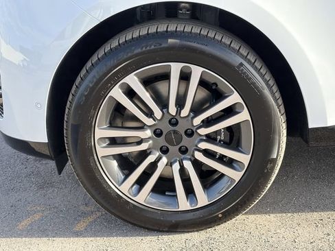 New 2026 Land Rover Range Rover SE AWD/4WD image 22