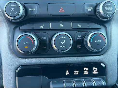 Used 2020 RAM 1500 Big Horn image 30