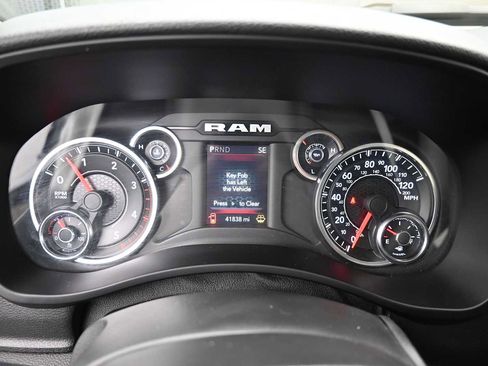 Used 2022 RAM 2500 Big Horn w/ Snow Chief Group AWD/4WD image 7