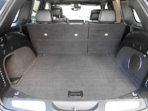 Used 2020 Jeep Grand Cherokee Overland image 19