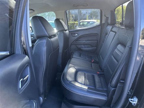 Used 2018 GMC Canyon Denali image 16