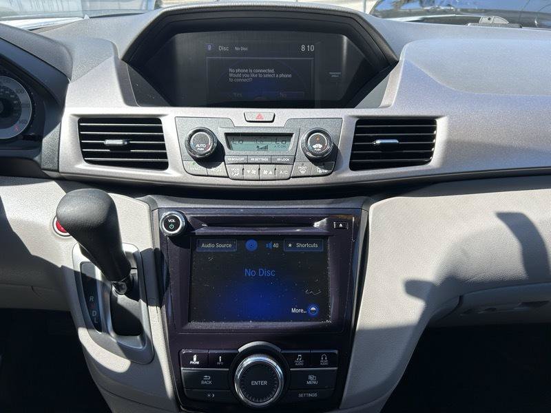 Used 2017 Honda Odyssey SE image 14