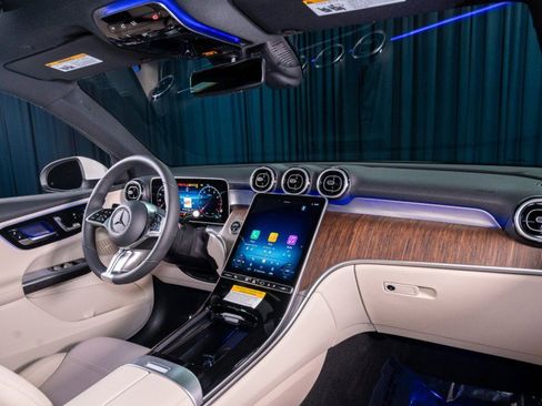 Used 2026 Mercedes-Benz GLC 300 300 SUV image 13