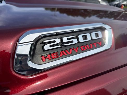 Used 2024 RAM 2500 Laramie AWD/4WD image 10