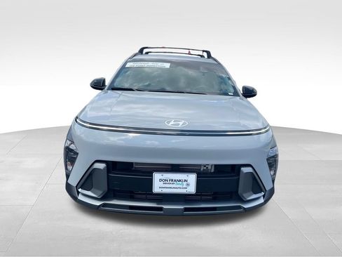 Used 2026 Hyundai Kona SEL Premium FWD image 8