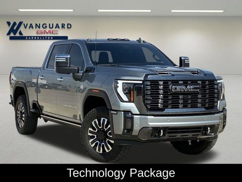Used 2024 GMC Sierra 2500 Denali Ultimate image 2