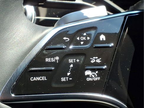 Certified 2026 Mercedes-Benz E 450 4MATIC Sedan image 27