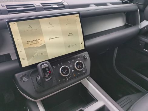 New 2026 Land Rover Defender 110 S AWD/4WD image 11