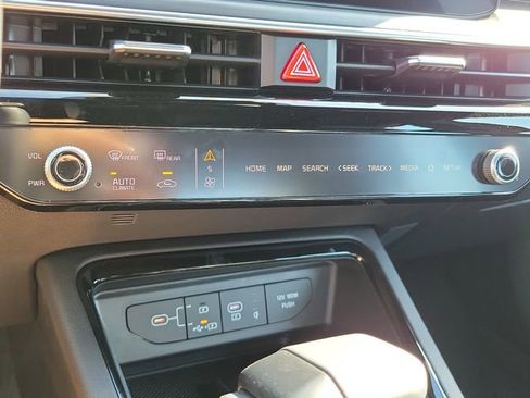 New 2026 Kia K5 GT w/ GT1 Package FWD image 33