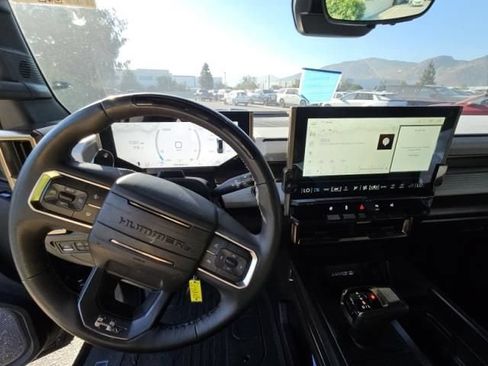 Used 2024 GMC Hummer EV 2X AWD/4WD image 3