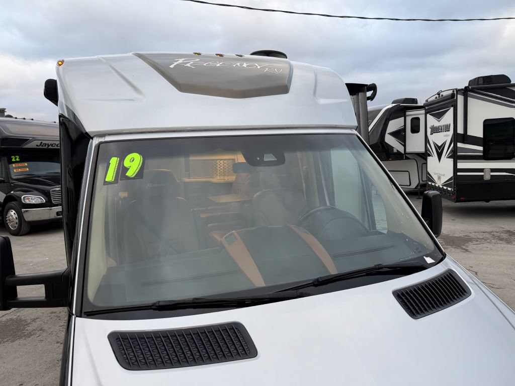 Used 2017 Mercedes-Benz Sprinter 3500 image 5
