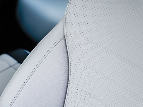 New 2026 Mercedes-Benz C 300 Sedan image 25