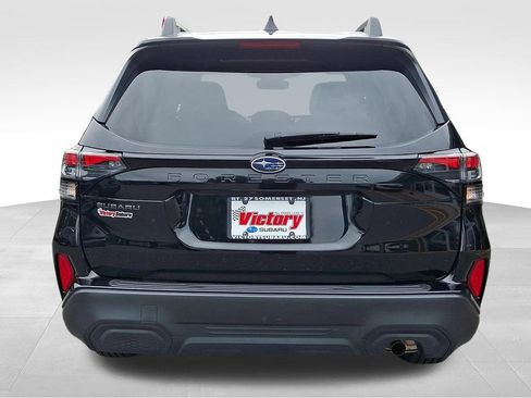 Used 2026 Subaru Forester Premium AWD/4WD image 5