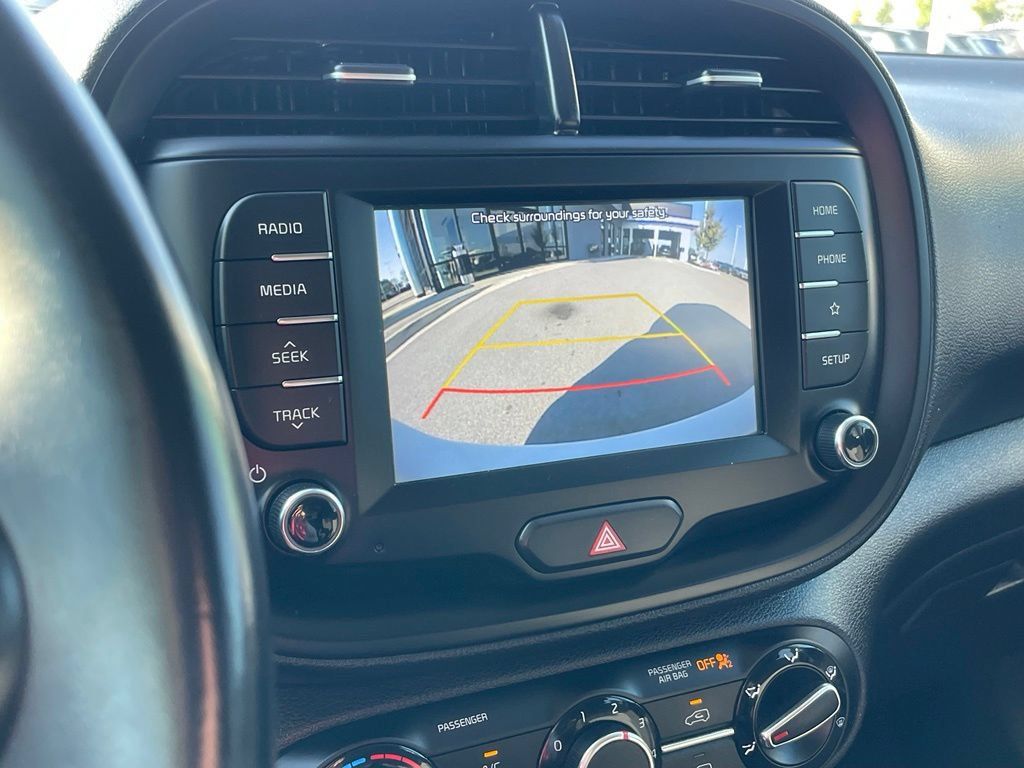 Used 2020 Kia Soul GT-Line FWD image 16