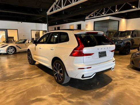 Used 2023 Volvo XC60 B5 Plus w/ Climate Package image 3