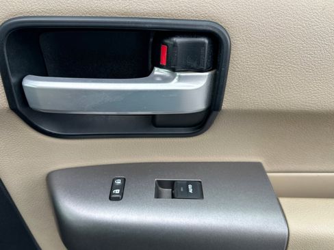 Used 2013 Toyota Sequoia Limited image 21