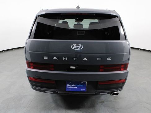 Used 2025 Hyundai Santa Fe SE image 9