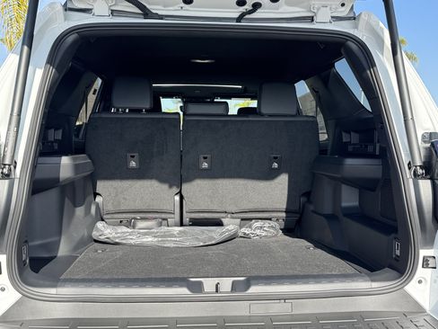 New 2025 Toyota 4Runner TRD Off-Road Premium image 9