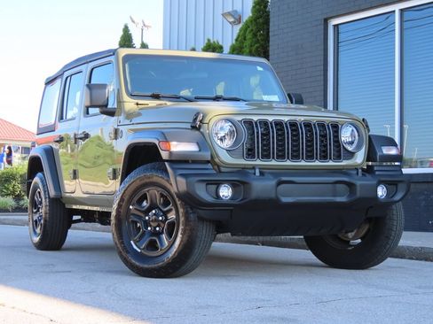 Used 2026 Jeep Wrangler Unlimited Sport AWD/4WD image 2