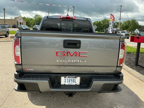 Used 2022 GMC Canyon Denali RWD image 6