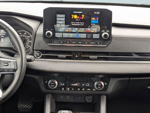 Used 2022 Mitsubishi Outlander SE image 15