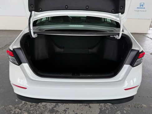 Used 2024 Honda Accord LX image 36