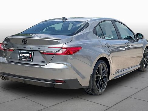 Used 2026 Toyota Camry SE w/ Convenience Package FWD image 13