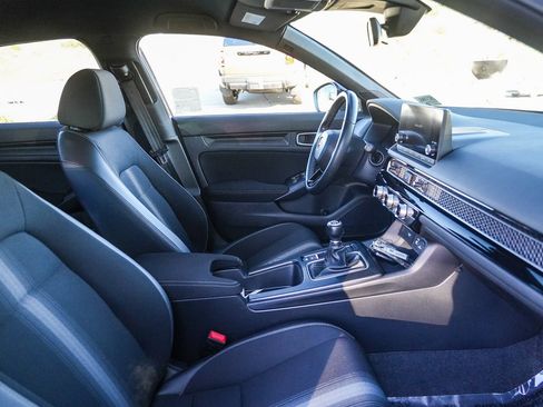 Used 2022 Honda Civic Sport image 16