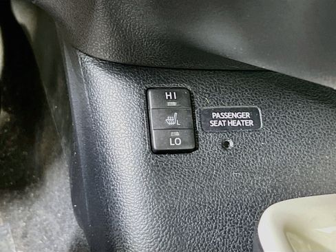 Used 2017 Toyota Prius Four FWD image 20