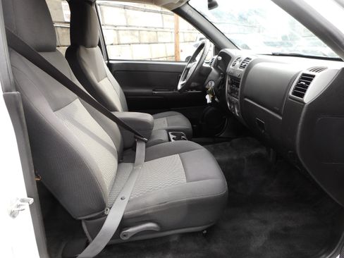 Used 2011 Chevrolet Colorado LT AWD/4WD image 26