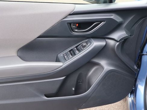 Used 2024 Subaru Crosstrek 2.0i Premium image 19