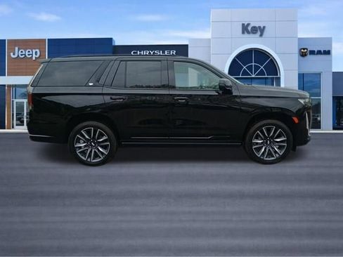 Used 2023 Cadillac Escalade Sport w/ Touring Package AWD/4WD image 7