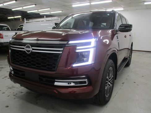 New 2026 Nissan Armada SL w/ Captain's Chari Seat Package AWD/4WD image 1