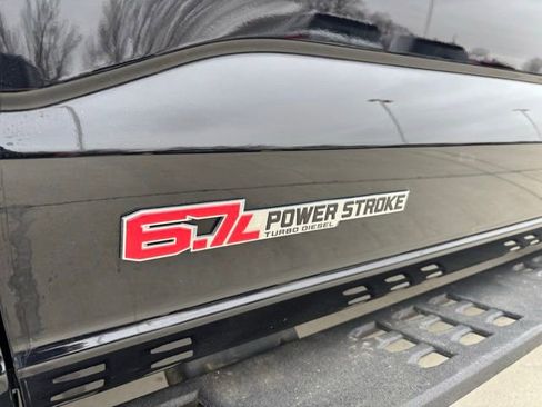 Used 2024 Ford F350 Platinum w/ Tremor Off-Road Package image 13