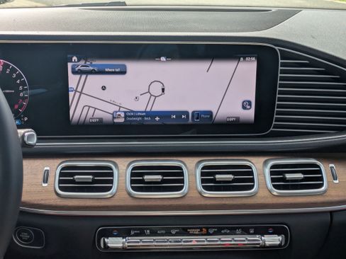 Certified 2025 Mercedes-Benz GLE 450e 4MATIC image 21